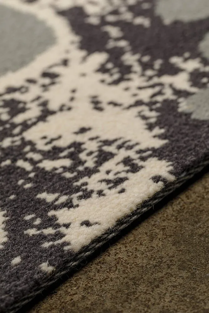 AF09 4H6A5212 no.9 rug Web