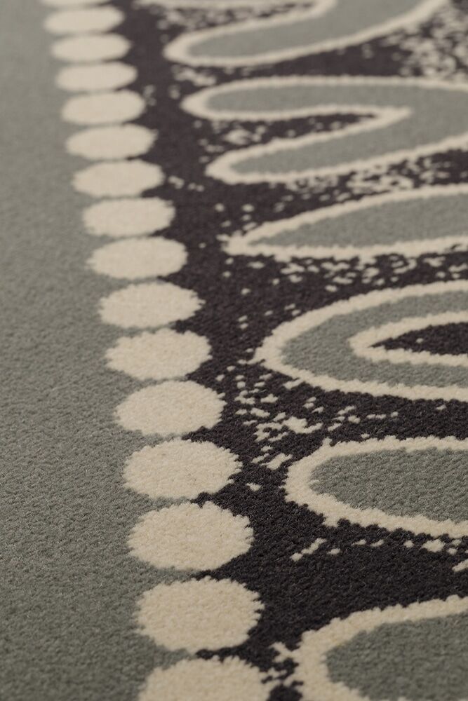 AF09 4H6A5214 no.9 rug Web