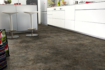 Read more about the article Choosing Flooring for Small Spaces